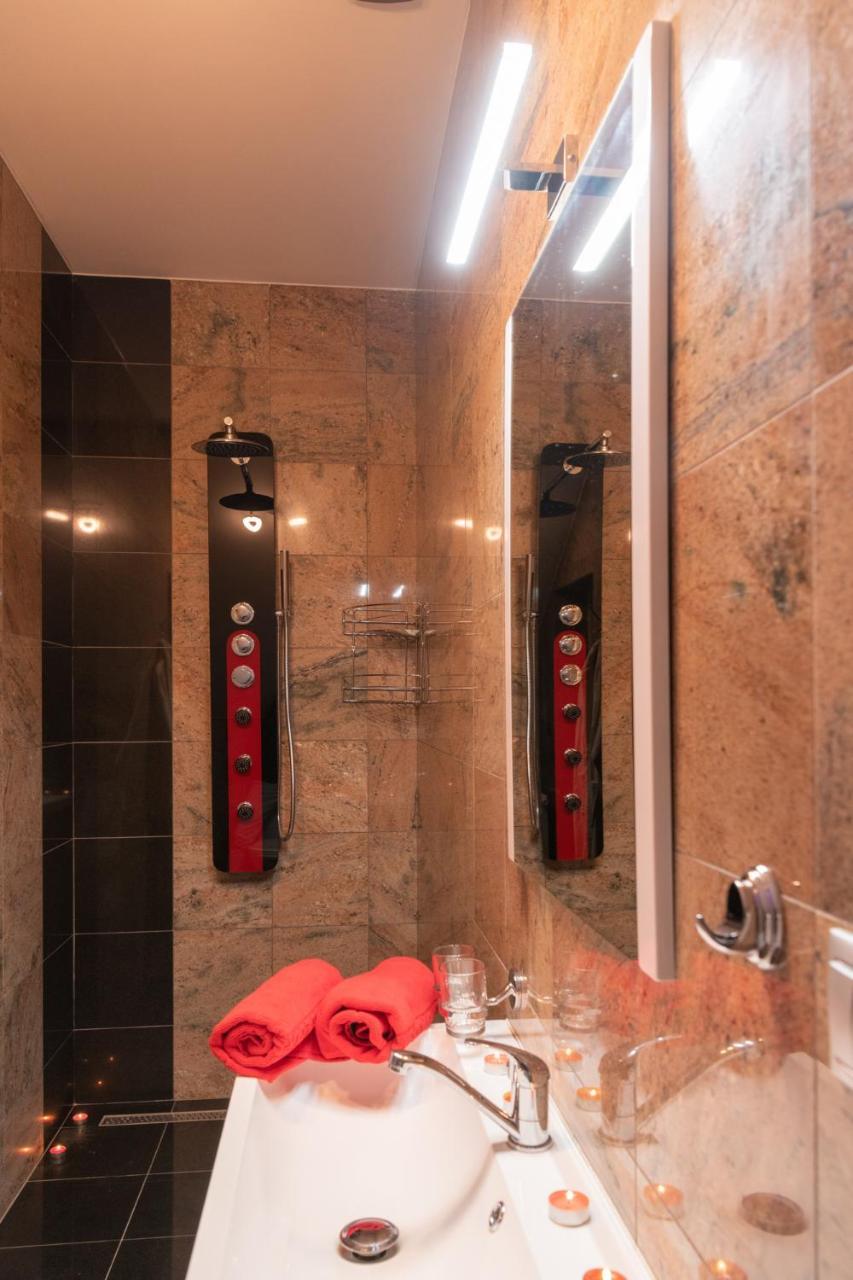 Romanticky Wellness Suite Hotel Heinz 도브리스 외부 사진